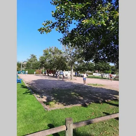 Duplex Terrasse A 300m De La Plage. Merville-Franceville-Plage